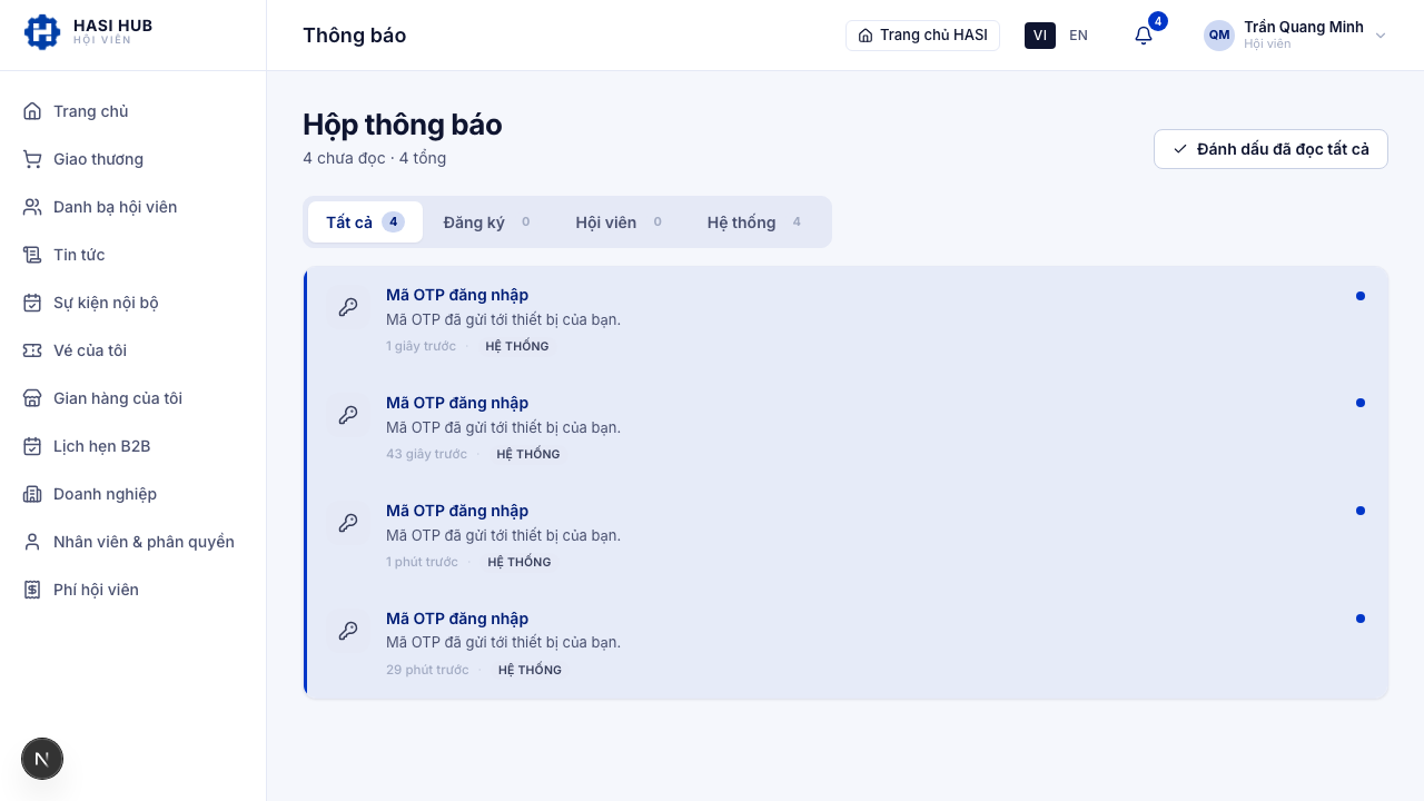 Hộp thông báo với tab Tất cả, danh sách thông báo có chấm xanh chưa đọc và số huy hiệu 5 trên chuông